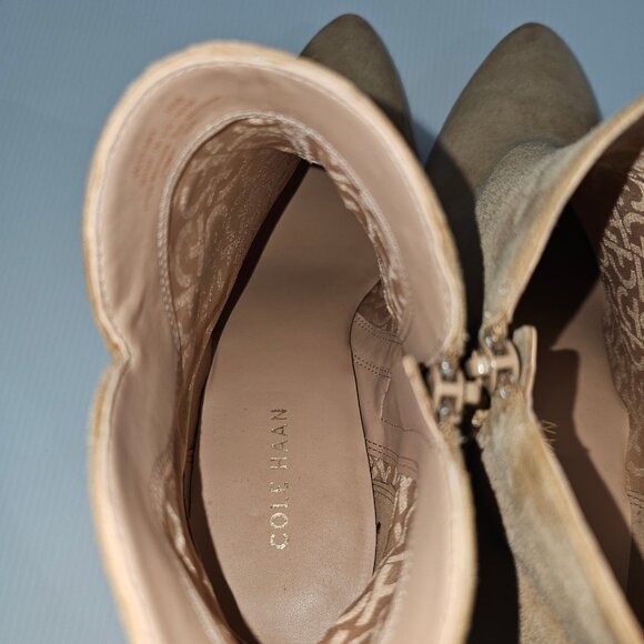 NEW Cole Haan Elyse Ankle Bootie Size 10 Blush Tan Suede Block Heel Pointed Toe - Picture 11 of 14